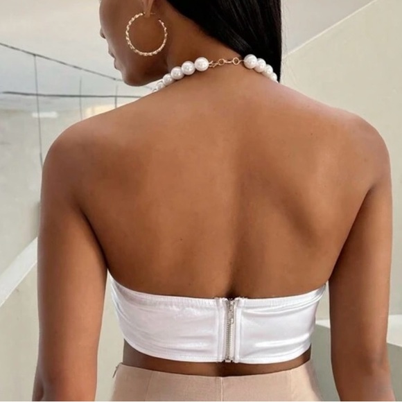 White bow top - Picture 2 of 2